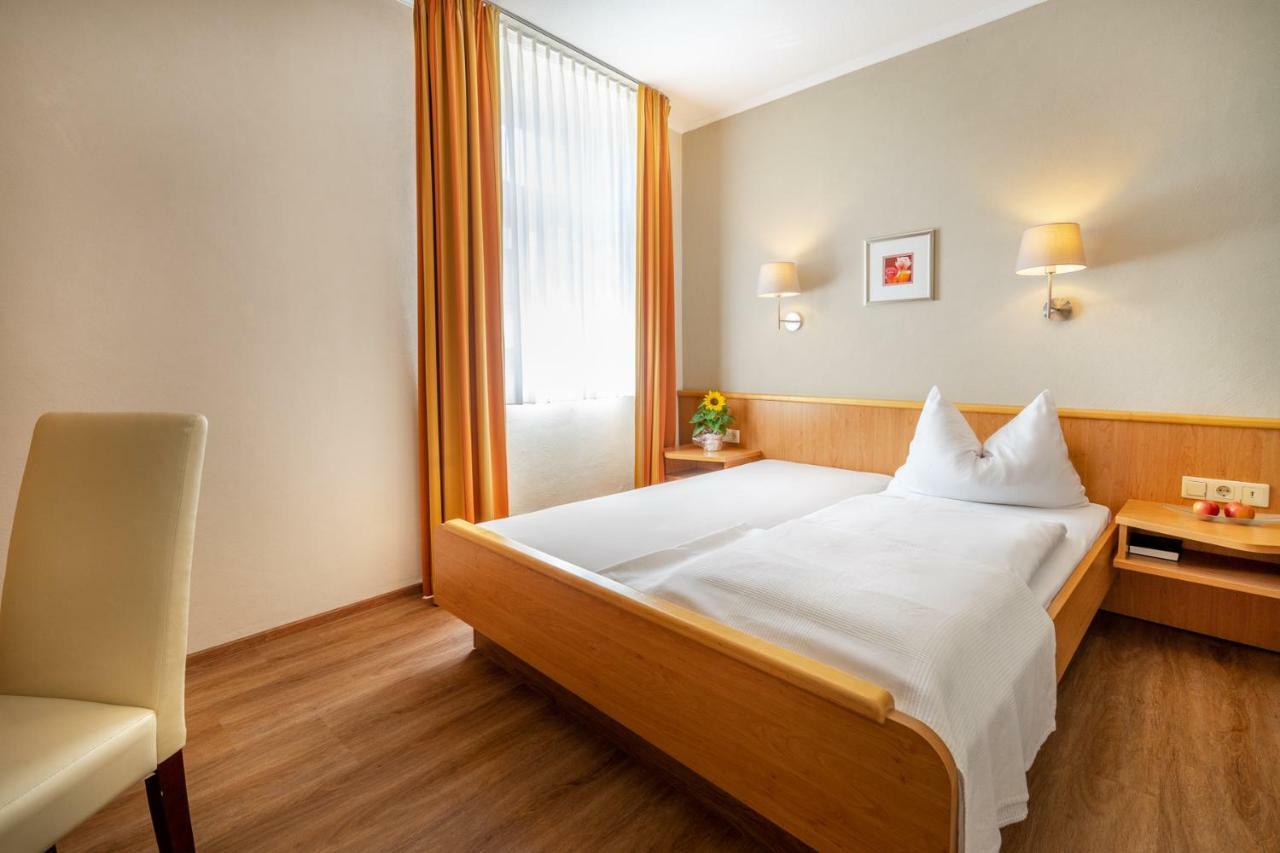 Goldener Pfropfenzieher Oberwesel Kültér fotó